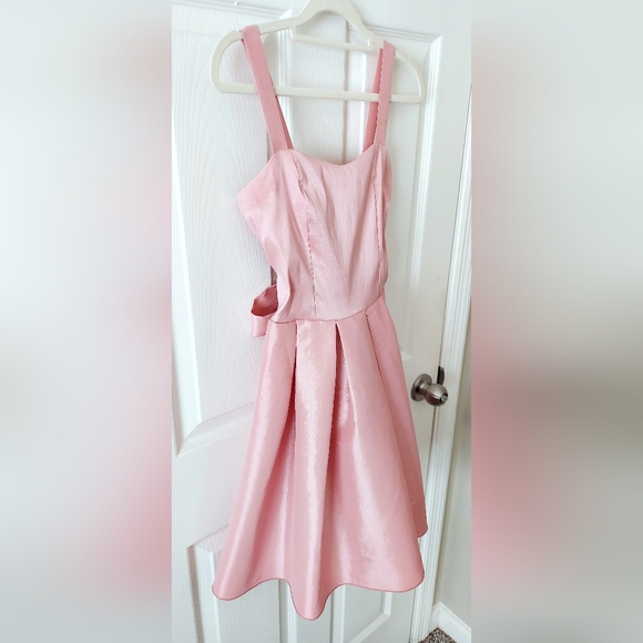 Papaya Pleated Fit and Flare Dress, Made in USA - Picture 3 of 5